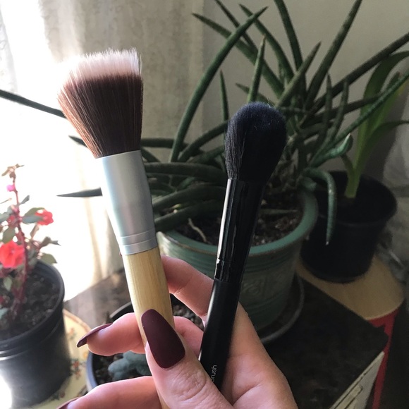 ELF Makeup | Bundle Of 2 Makeup Brushes | Poshmark